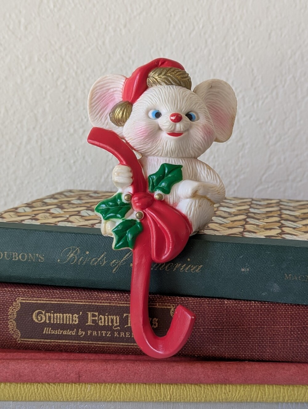 Vintage Christmas Mouse Stocking Holder  Hanger Shelf Sitter Hard Plastic Holly